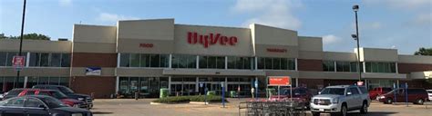 Hyvee rock island - Hy-Vee Food Stores in Rock Island, reviews by real people. Yelp is a fun and easy way to find, recommend and talk about what’s great and not so great in Rock Island and beyond. 